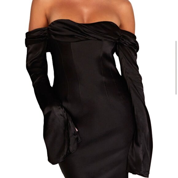 Meshki Giselle Off Shoulder Cowl Neck Satin Maxi Gown Dress XXS - NEW - Picture 4 of 15